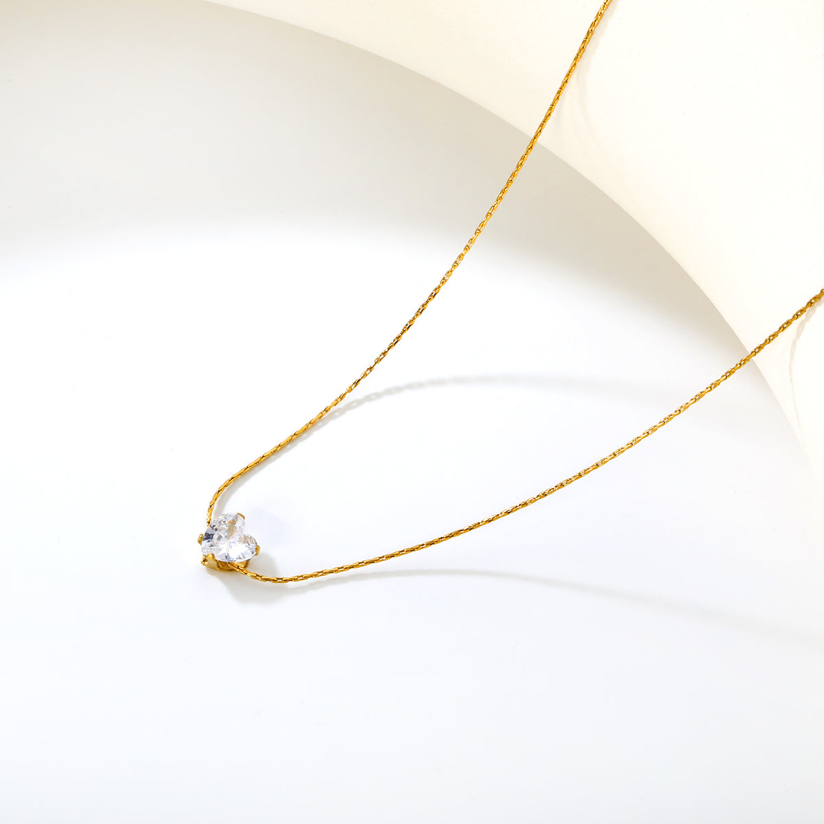 Collar Corazón Blanco